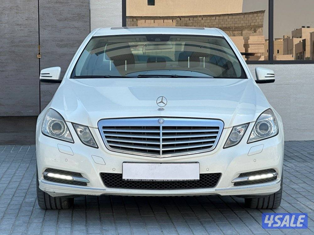 مرسيدس
 E Class 
E300 
عداد 112 الف1