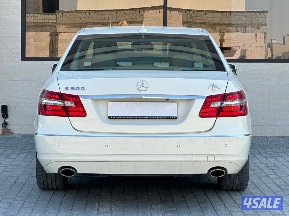 مرسيدس
 E Class 
E300 
عداد 112 الف7