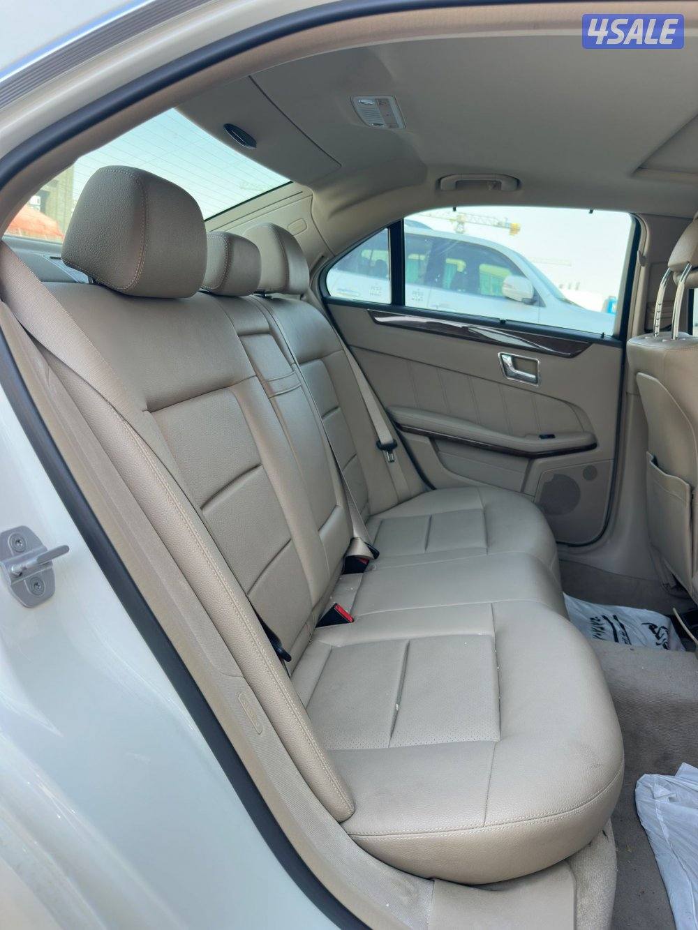 مرسيدس
 E Class 
E300 
عداد 112 الف12