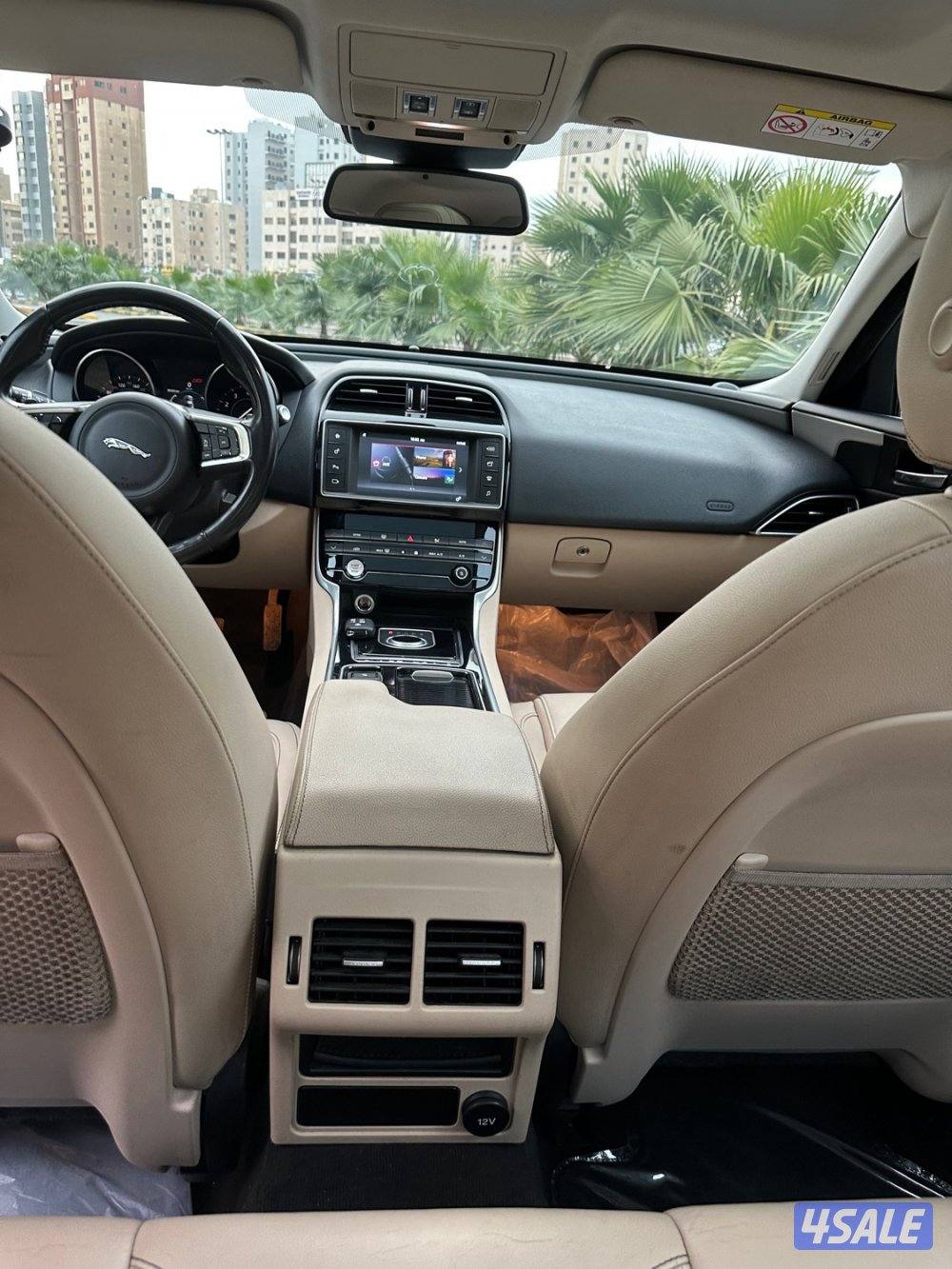 للبيع جاكوار XE 25T موديل 20188