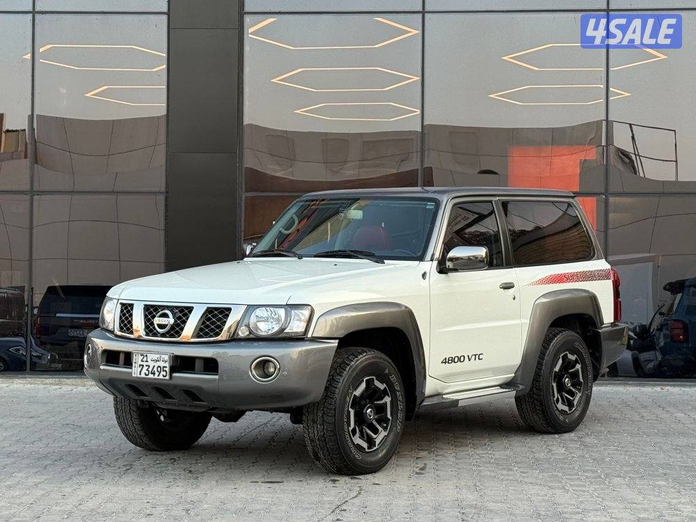 NISSAN SUPER SAFARI VTC4800 _ 2022 صبغ الوكالة1
