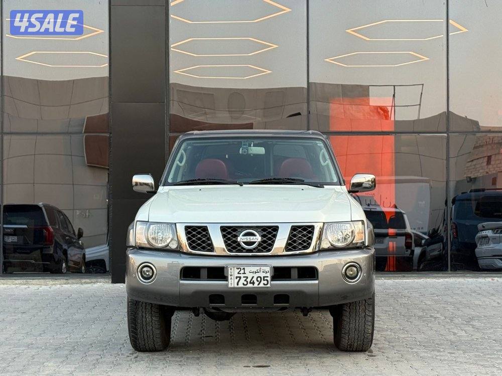 NISSAN SUPER SAFARI VTC4800 _ 2022 صبغ الوكالة2