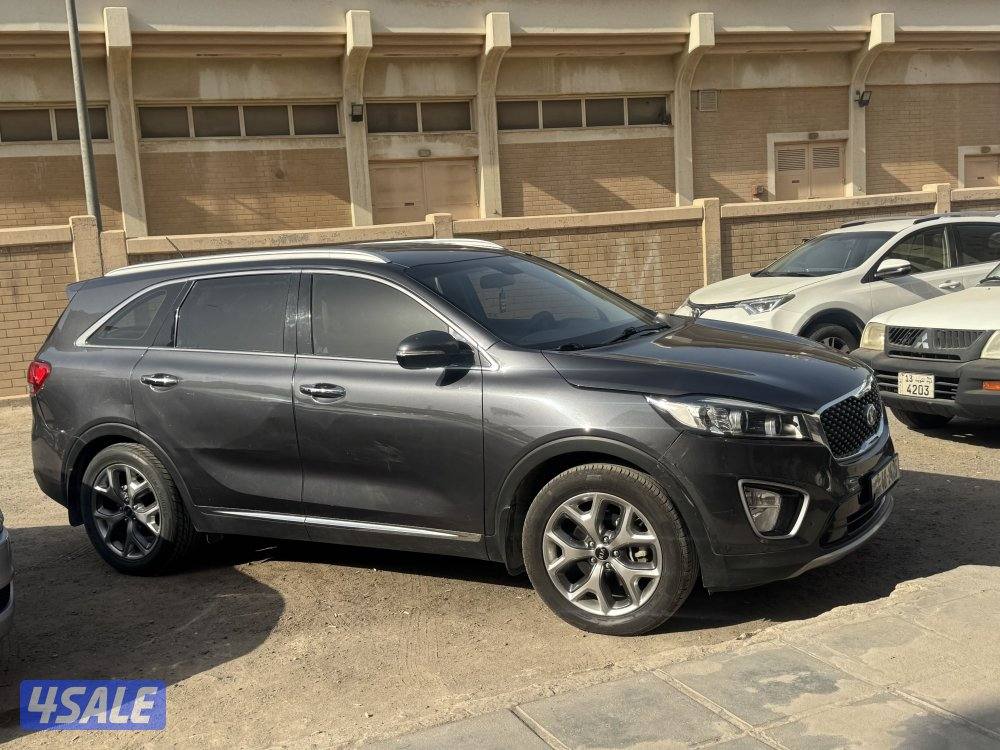 كياسة سورينتو 2016 عدد 103صبغ ولا قطعه قيرمكينه شيسي شرط الفحص تلفون6