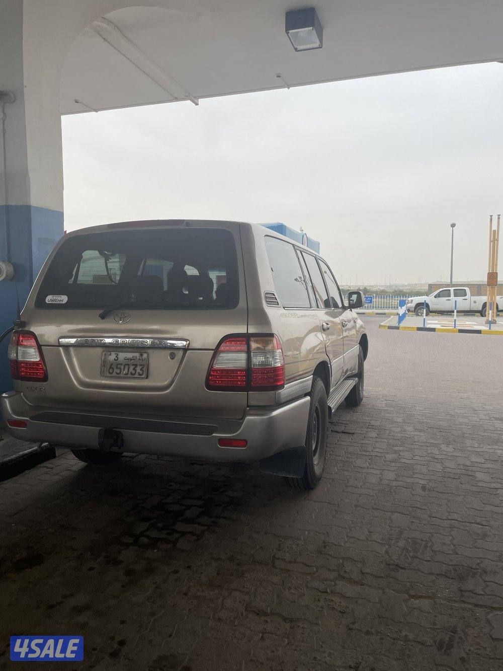 للبيع لاندكروزر فحص نظر مكيف ثلج بحاله جيده2