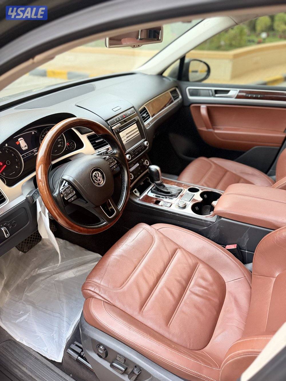 طوارق 2015 بحاله ممتازه جدا الفل اعلى درجه من الوكاله بانوراما9