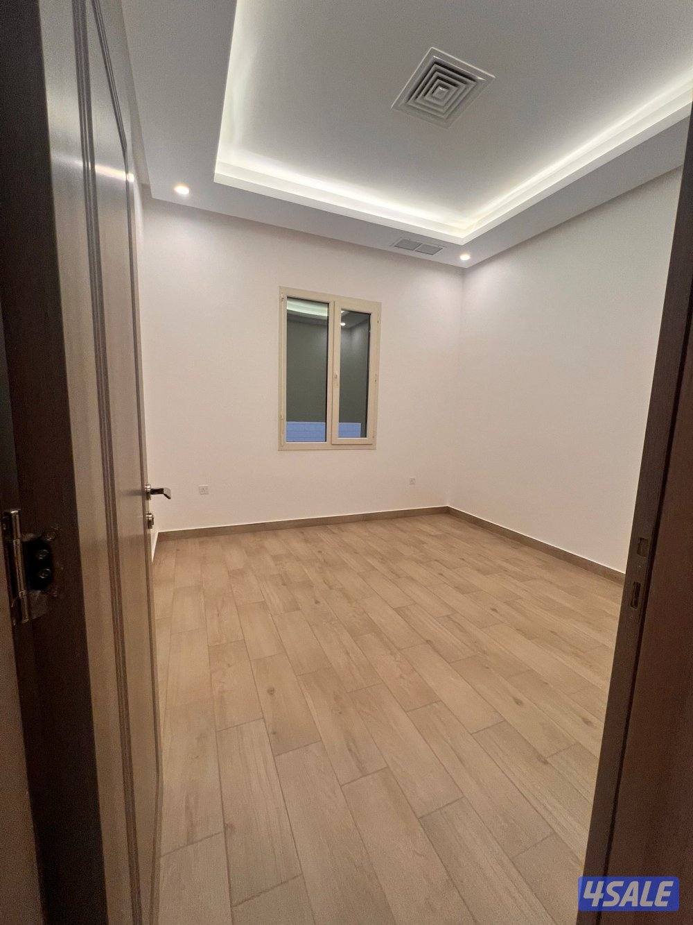 للإيجار شقة اول سكن جديده في خيطان ٣ غرف نوم وغرفة ناني13