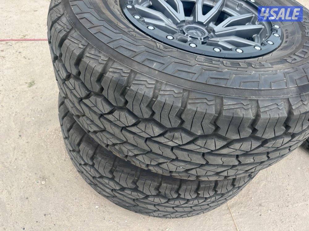 للبيع رنقات مع اطارات استعمال شهر براقي 6 سلفرادو1