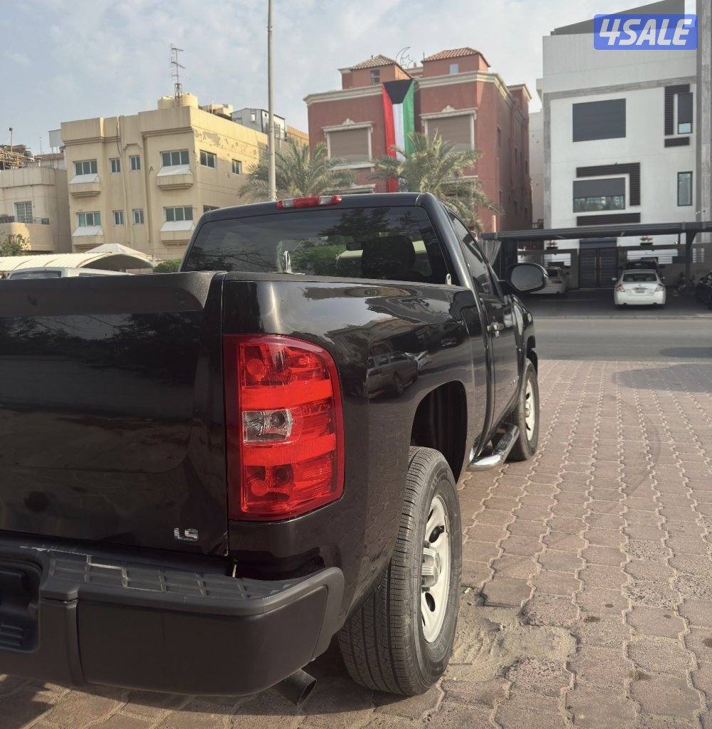 للبيع وانيت سلفرادو شرط الفحص ٢٠١٣6