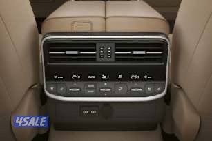 للبيع لاند كروزر 2023 GXR تيربو – فل كامل وارد الساير2