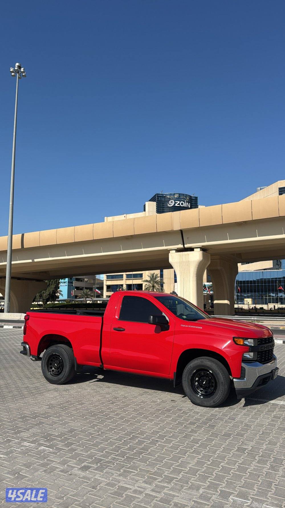 للبيع سلفرادو20212