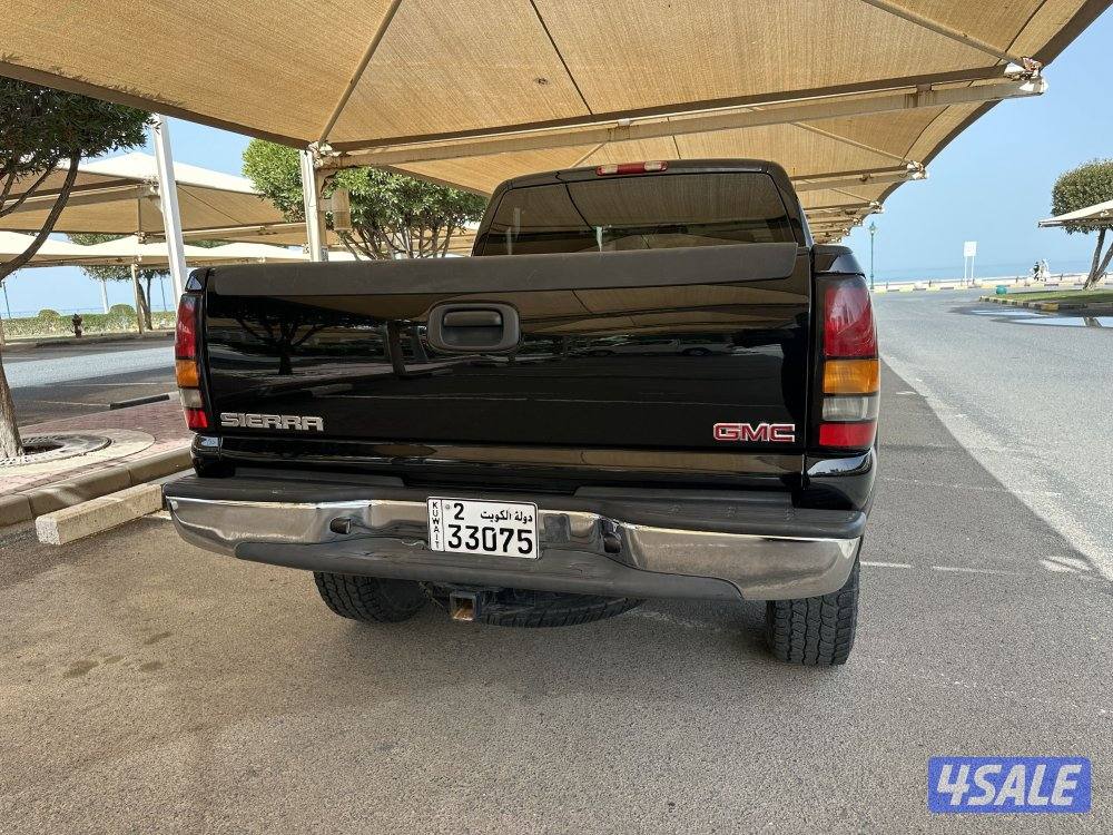 للبيع وانيت جي ام سي موديل 20052