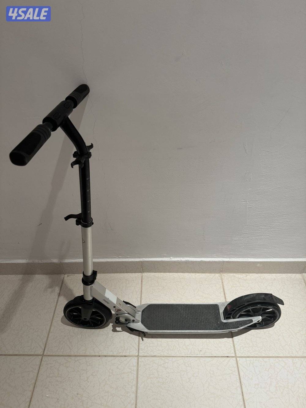 سكوتر للبيع حالته ممتازه0