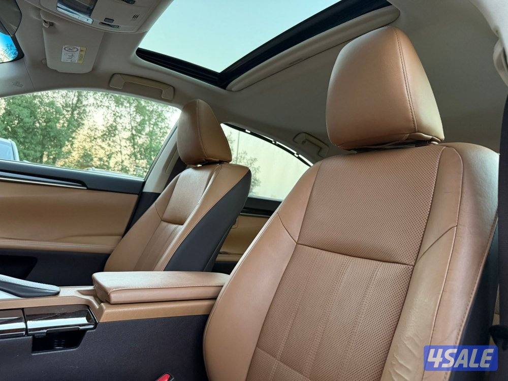 LEXUS ES350 _2016 عداد 54 الف فقط8