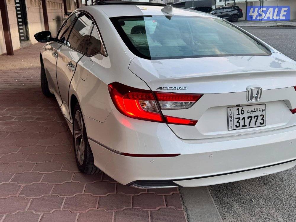 هوندا اكورد 20181