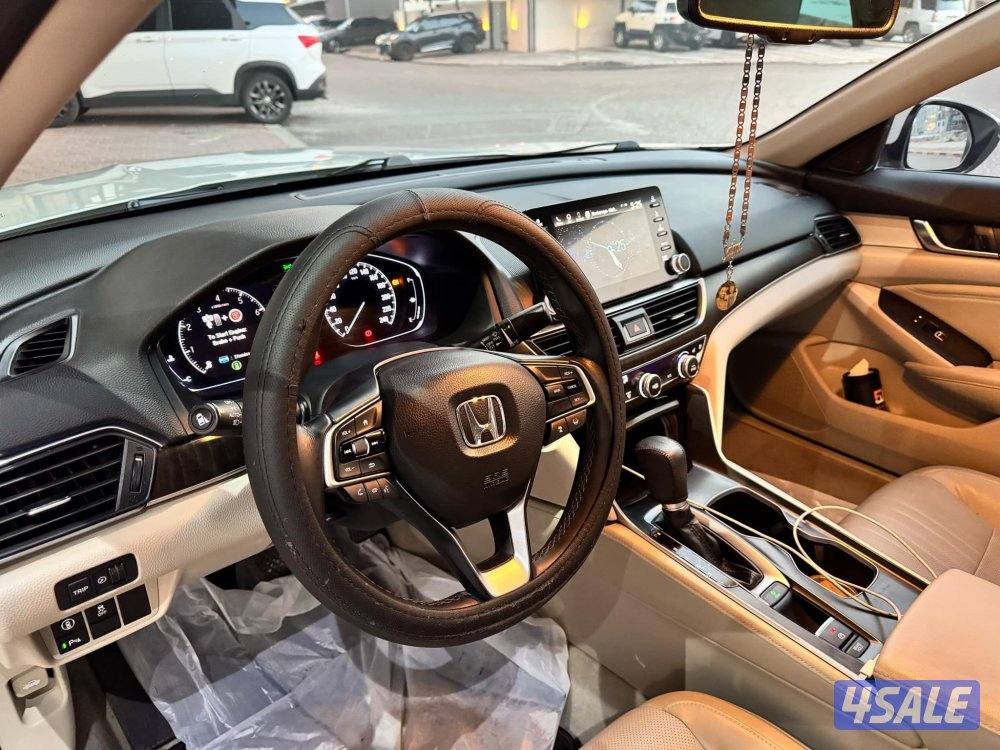 هوندا اكورد 20185