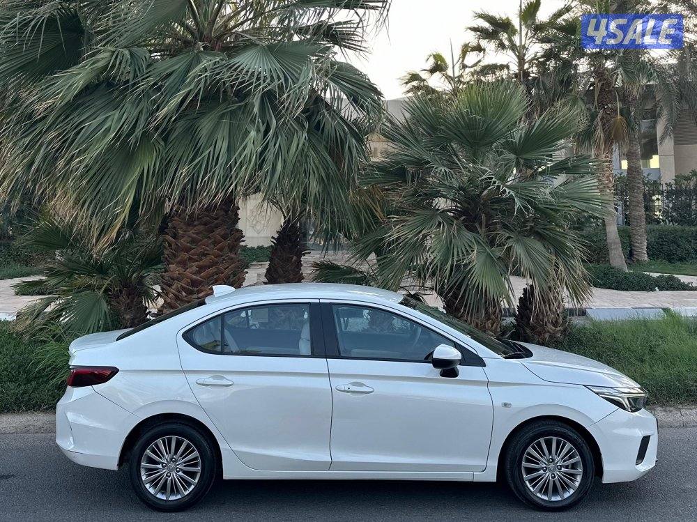 هوندا سيتي 2023 عداد 88 الف سيرفس وكاله4