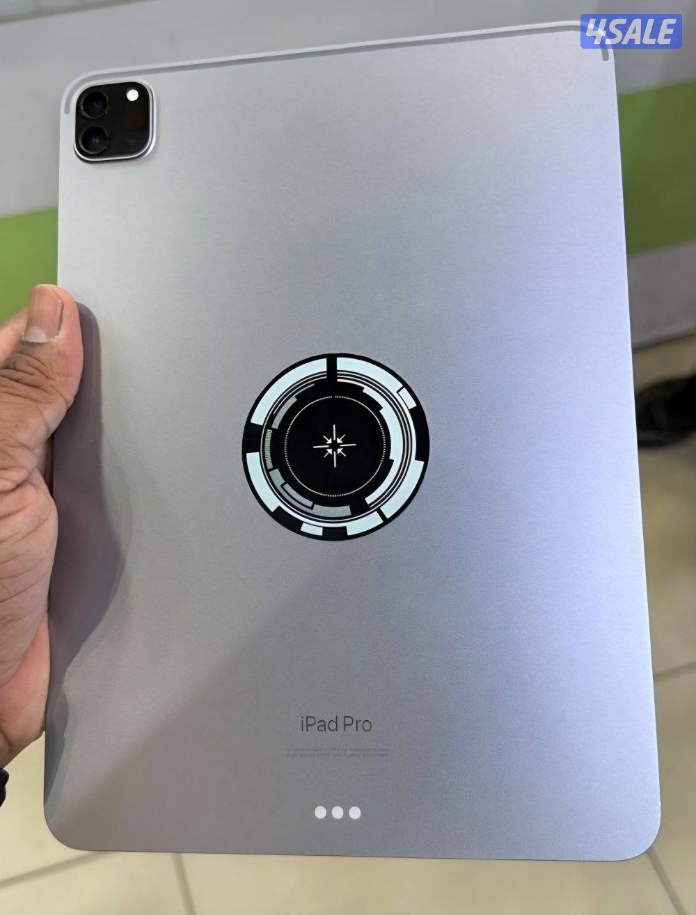 ايباد برو M21