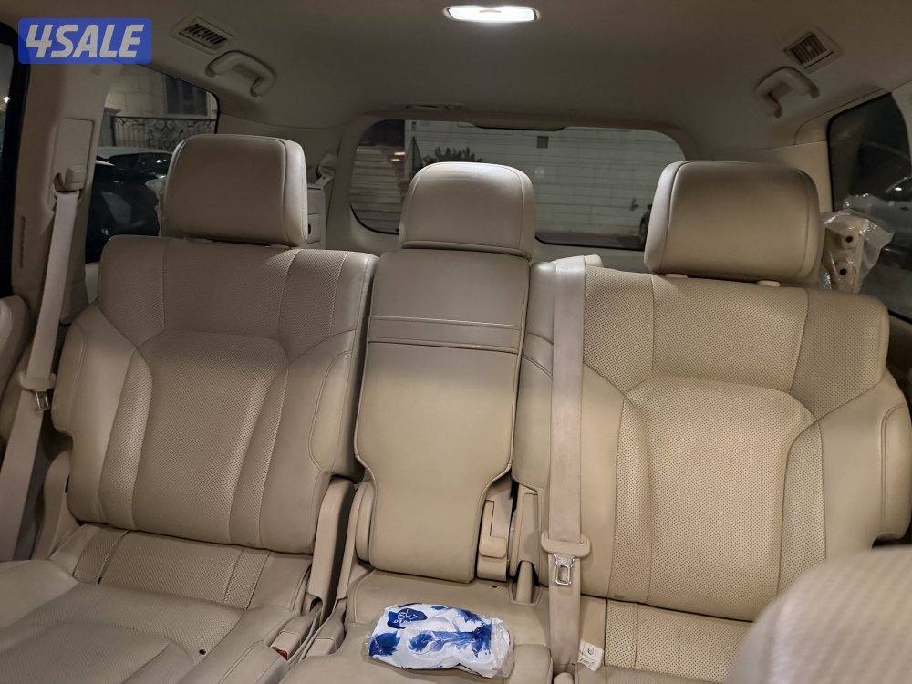 للبيع جيب لكزس 2017 درجه ثانيه2