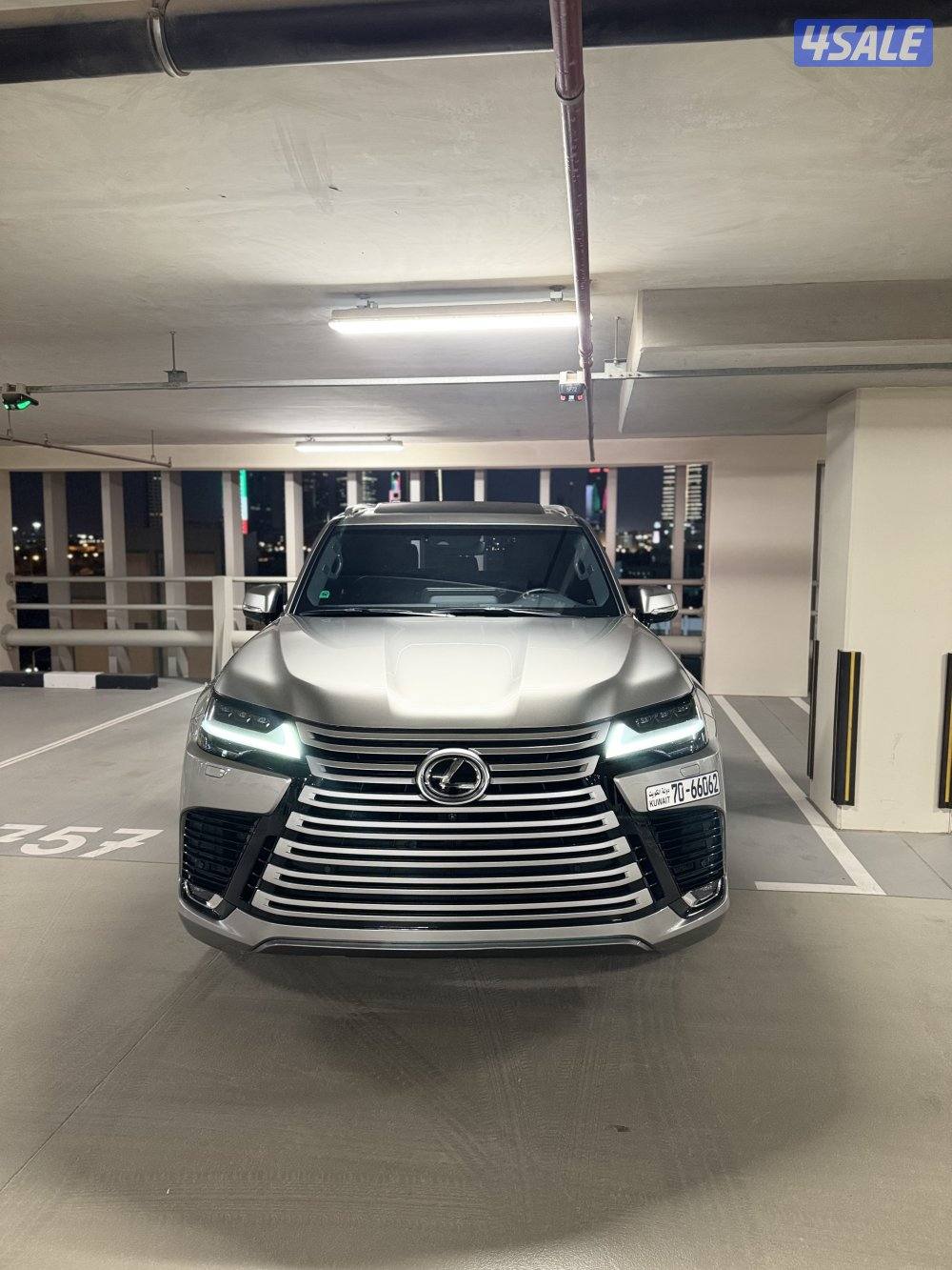 LX 600 لكزس10