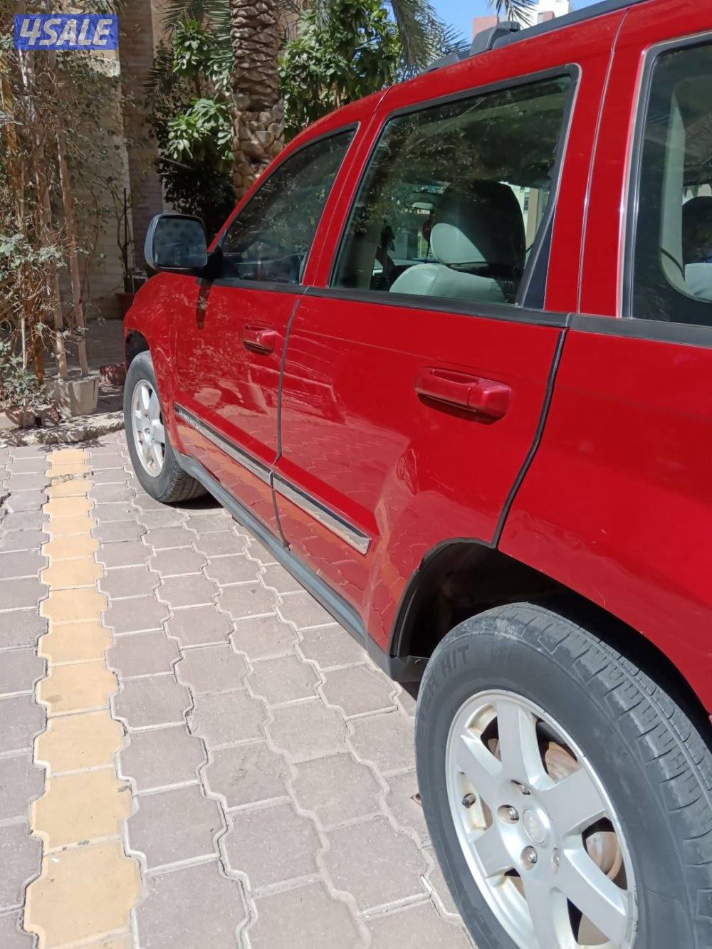 للبيع العاجل جيب جراند شيروكي 20101