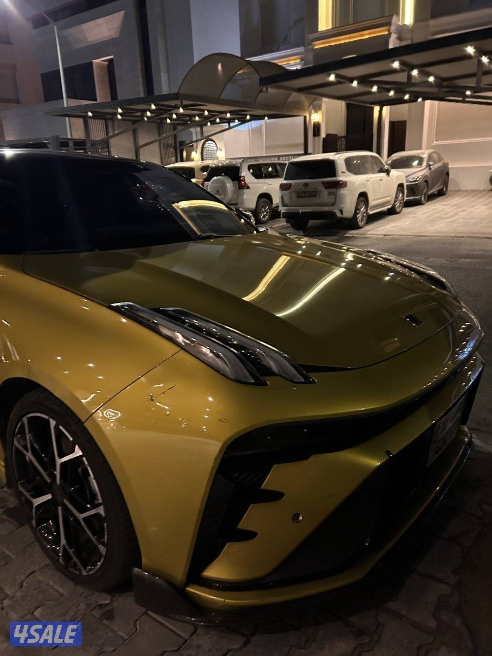 Lynk & co 03+ 2024 السيارة ماشيه 23000 مشكلة بالقير وقابل للتصليح3