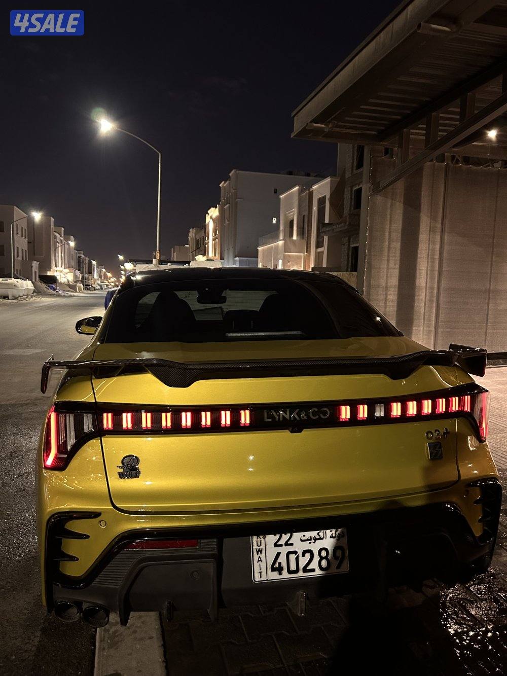 Lynk & co 03+ 2024 السيارة ماشيه 23000 مشكلة بالقير وقابل للتصليح5