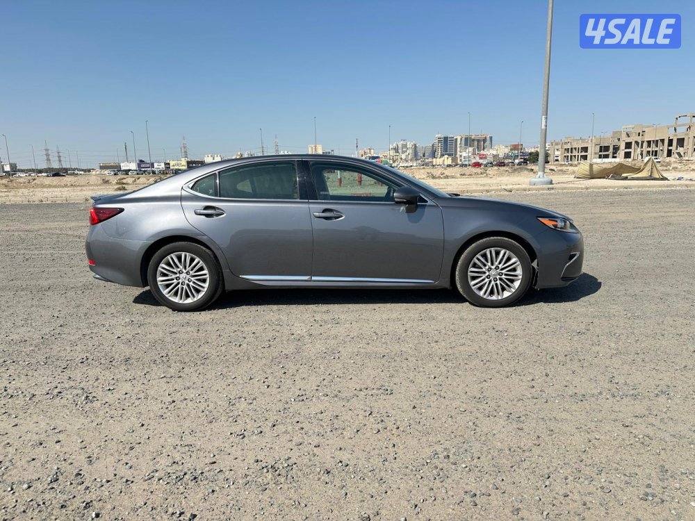لكزس ES 350 موديل ٢٠١٧ ماشي ٩١ ألف5