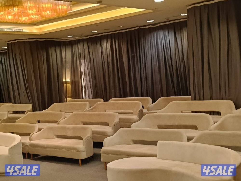 تاجير كرسي وطاولات جميع مستلزمات الافراح زينه تاجير مكيفات تسكير حداق0