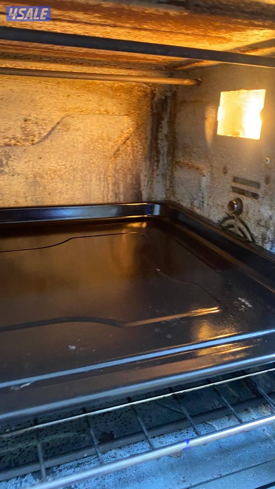 للبيع فرن كهربائي نظيف شغال 2000واط 60 لتر2