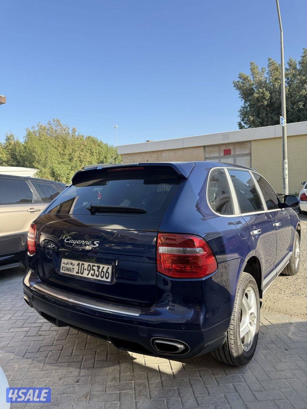 للبيع كايين S بحالة ممتازة1