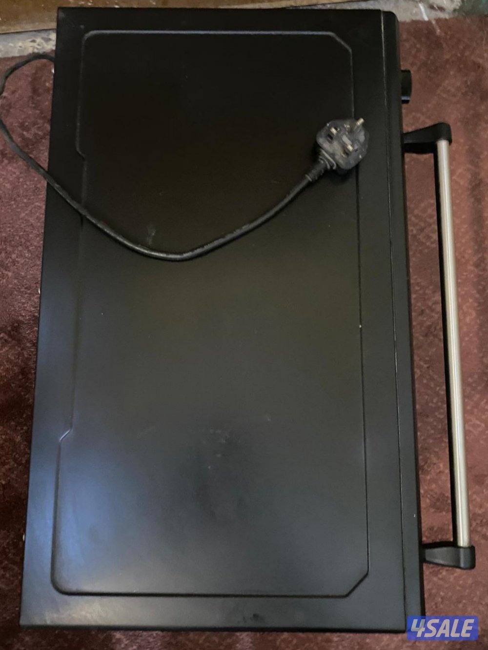 للبيع فرن كهربائي نظيف شغال 2000واط 60 لتر14