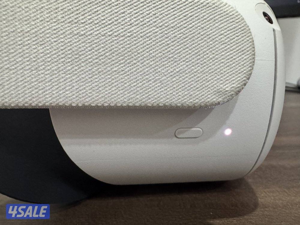 META QUEST 2 URGENT SALE VR1