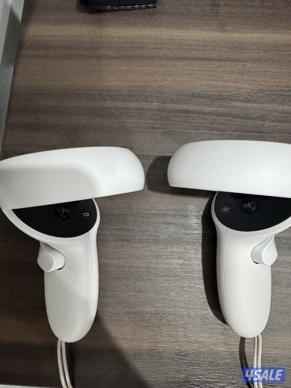 META QUEST 2 URGENT SALE VR2