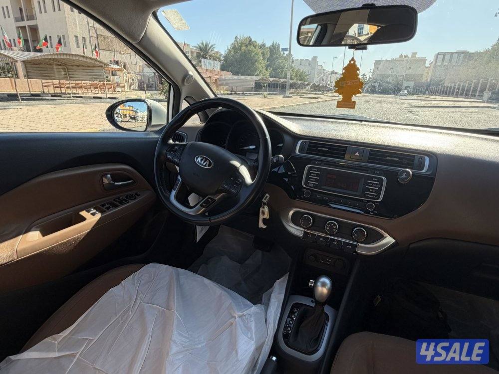 للبيع ريو 2015 بحالة ممتازة1