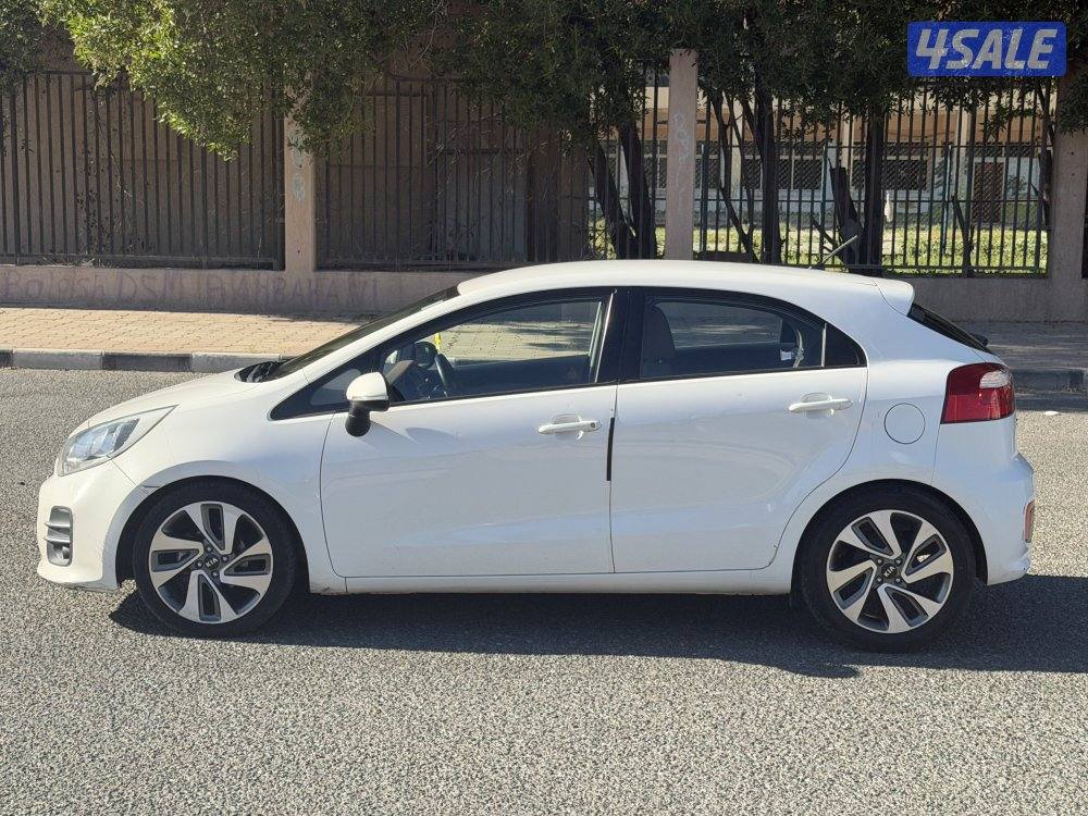 للبيع ريو 2015 بحالة ممتازة3