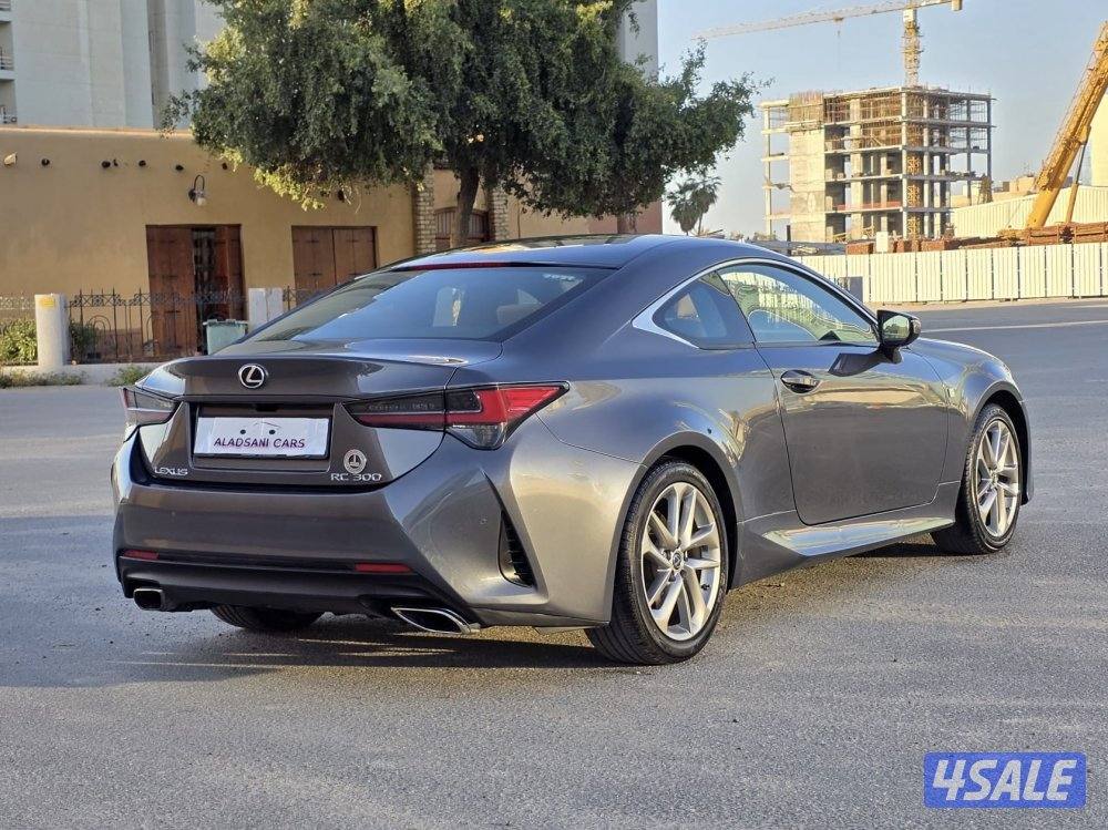 لكزس RC300 موديل /2021 وارد الساير1