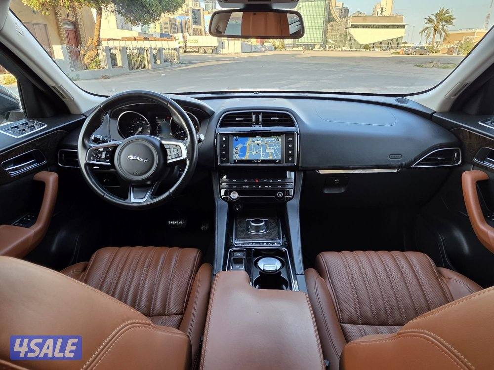 جاكوار F_pace موديل 2018 اعلي درجه بالوكاله8