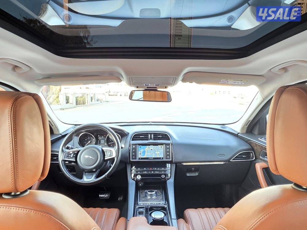 جاكوار F_pace موديل 2018 اعلي درجه بالوكاله11