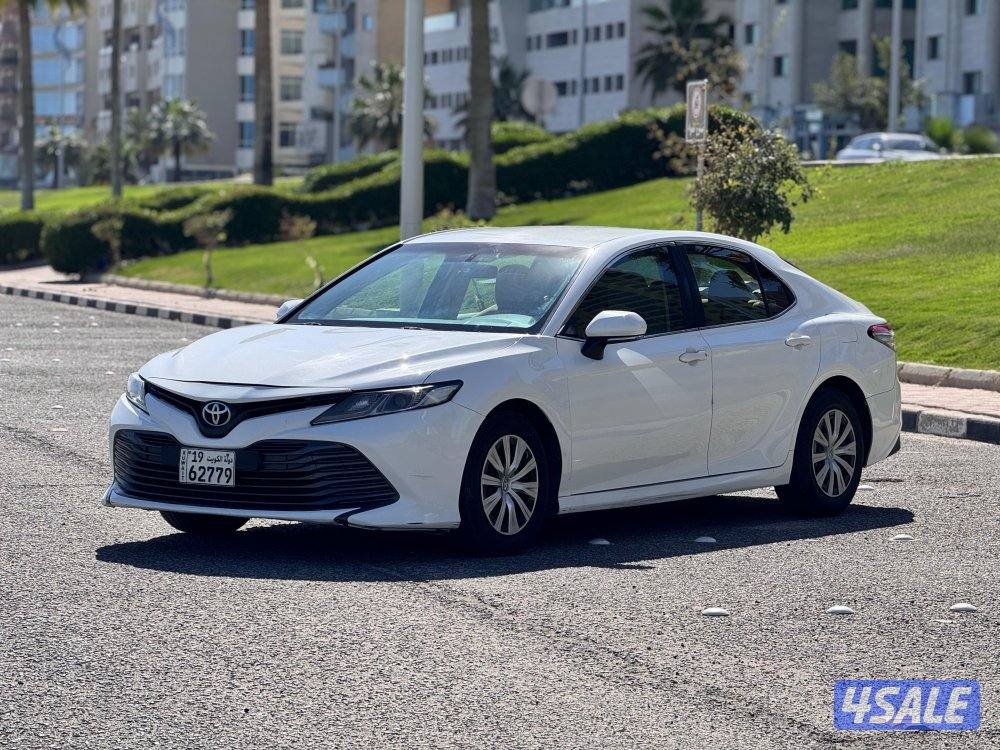 للبيع كامري 2020 LE1