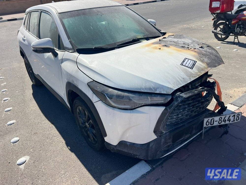 للبيع تويوتا كرولا كروز 20236