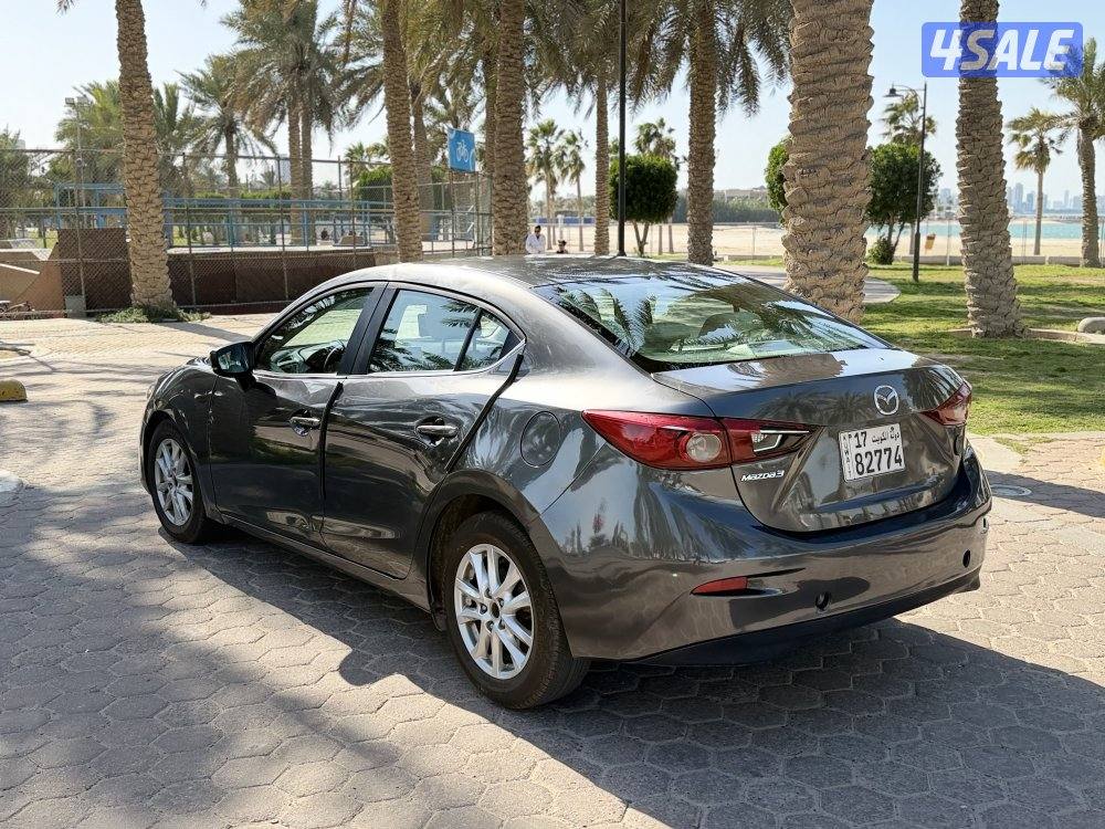 للبيع مازدا 3 موديل 2019 وارد الوكالة عداد 120 الف 4 سلندر شرط الفحص6