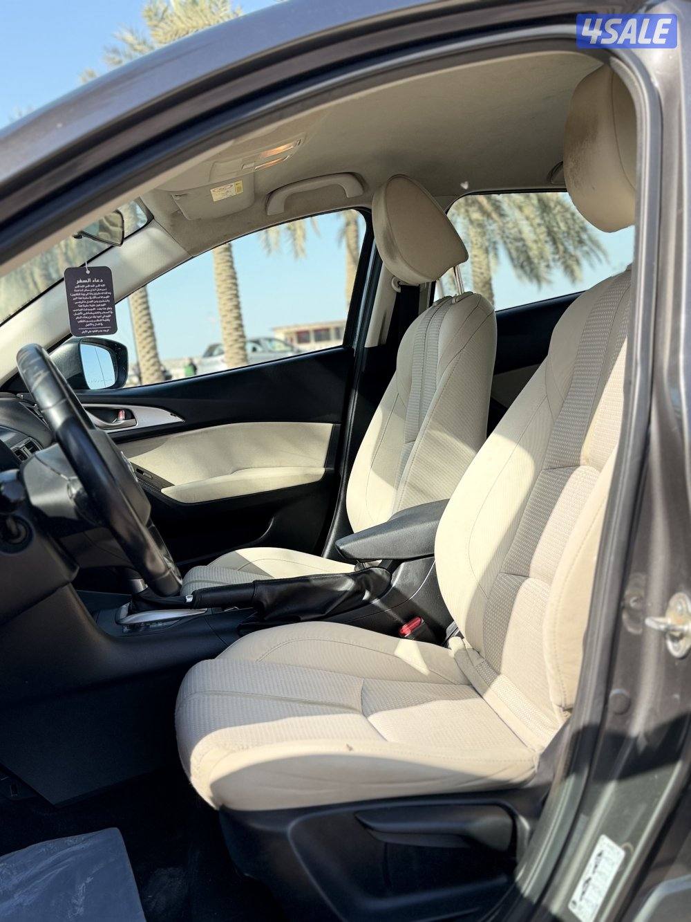 للبيع مازدا 3 موديل 2019 وارد الوكالة عداد 120 الف 4 سلندر شرط الفحص9