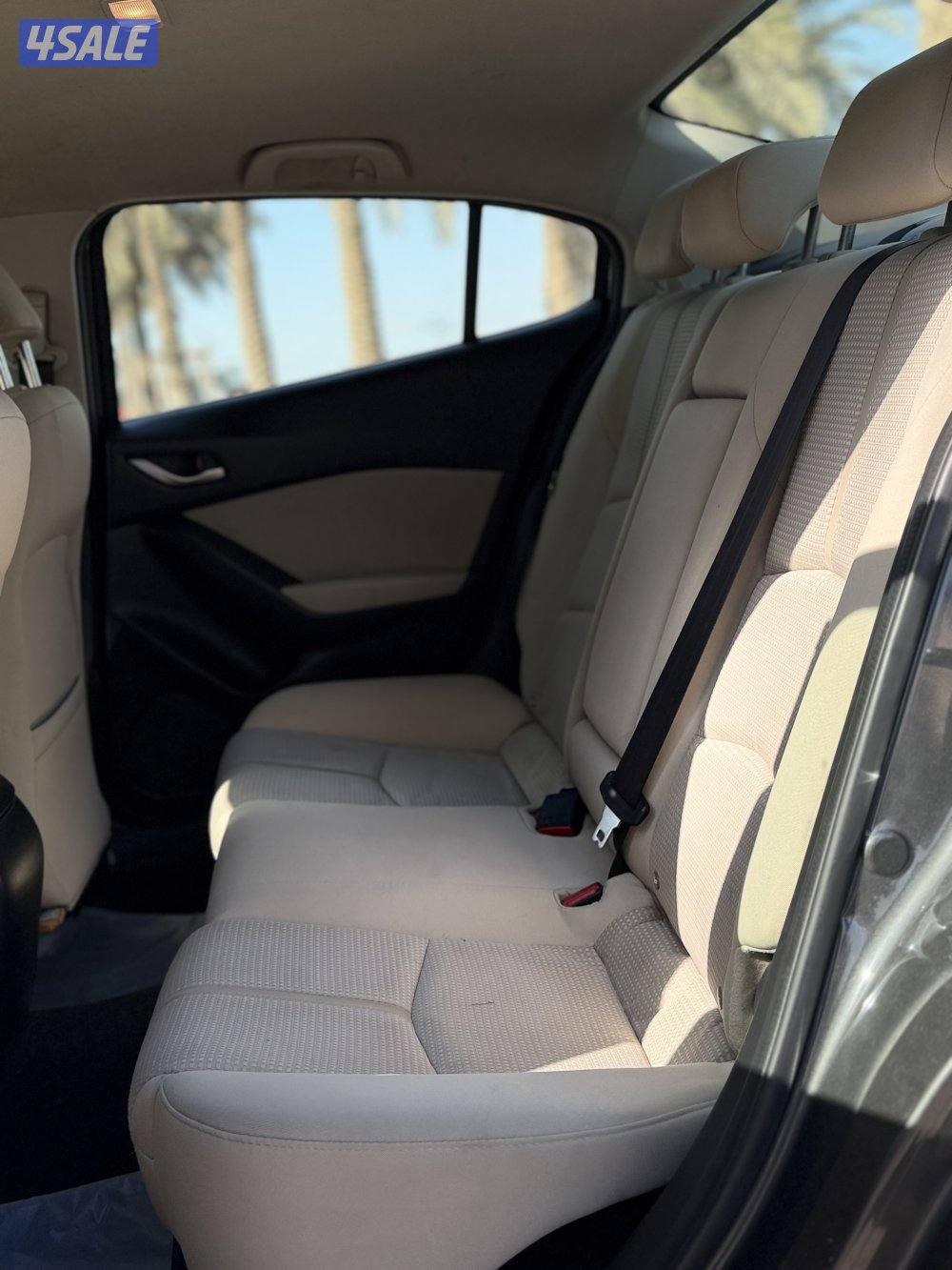 للبيع مازدا 3 موديل 2019 وارد الوكالة عداد 120 الف 4 سلندر شرط الفحص11