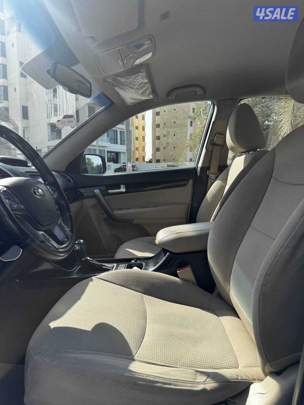 كيا سيورينتو عداد ١٤٤ كم فقط6