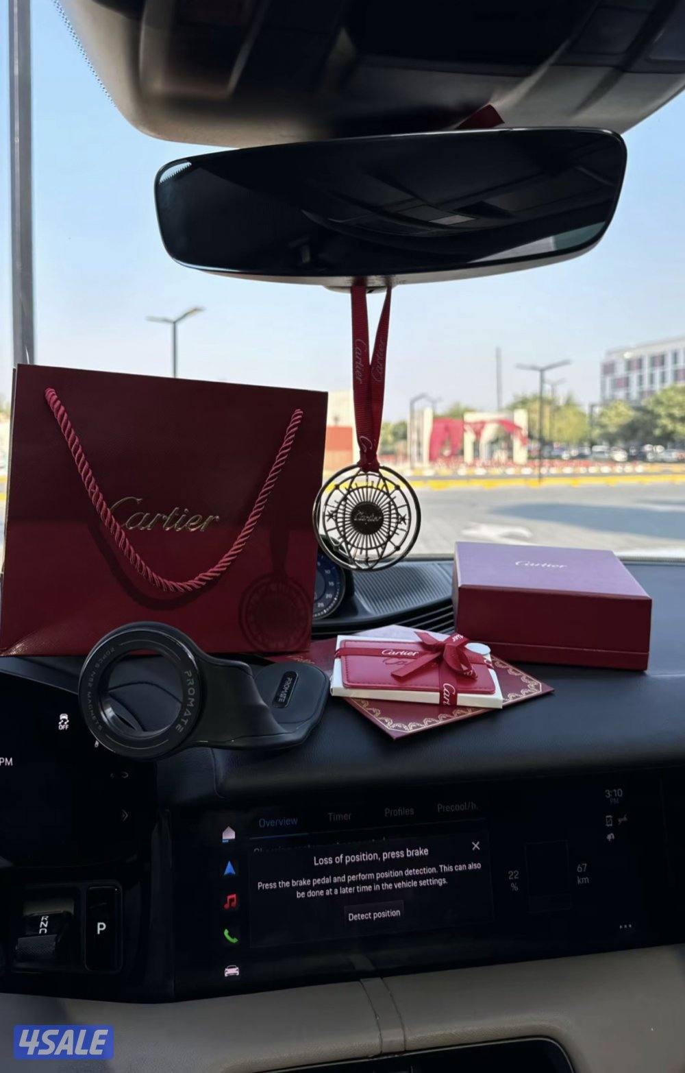 تعليقاات كارتيير وديور للسيارة13