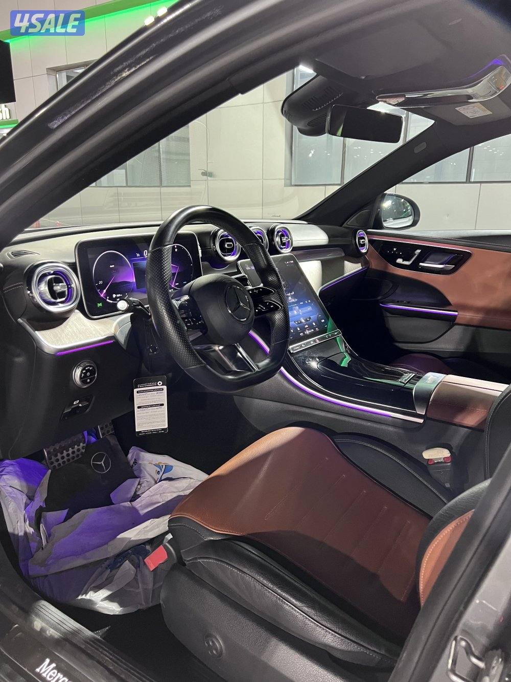 للبيع مرسيدس c2001