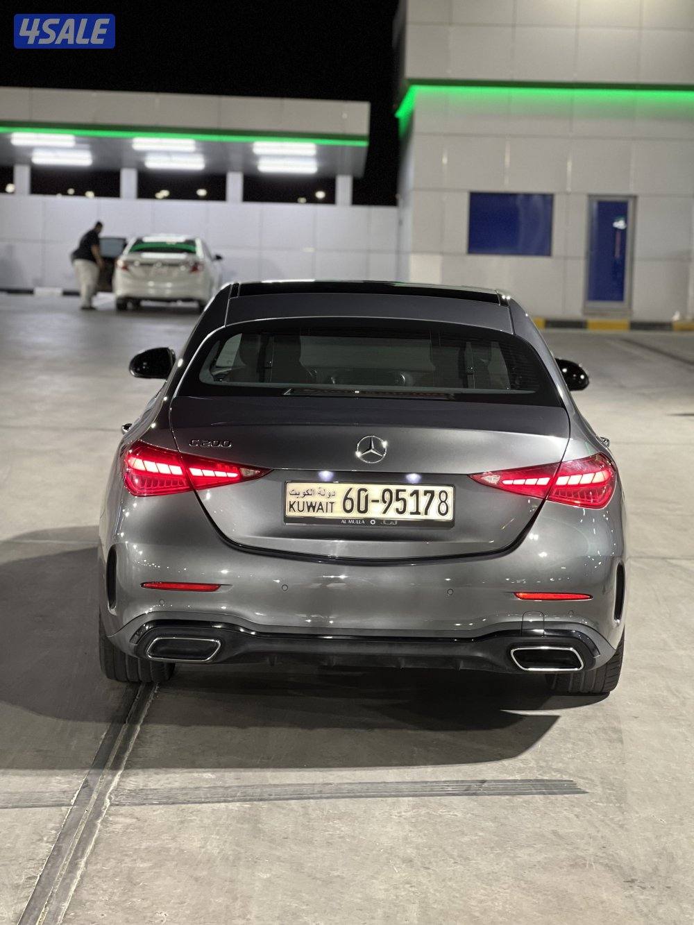 للبيع مرسيدس c2006