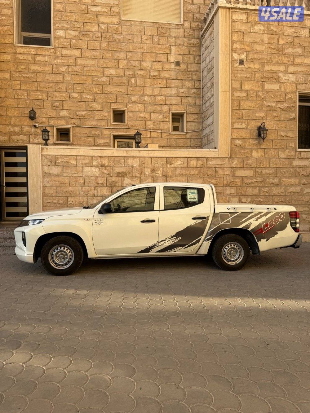 للبيع وانيت موستبيشي2