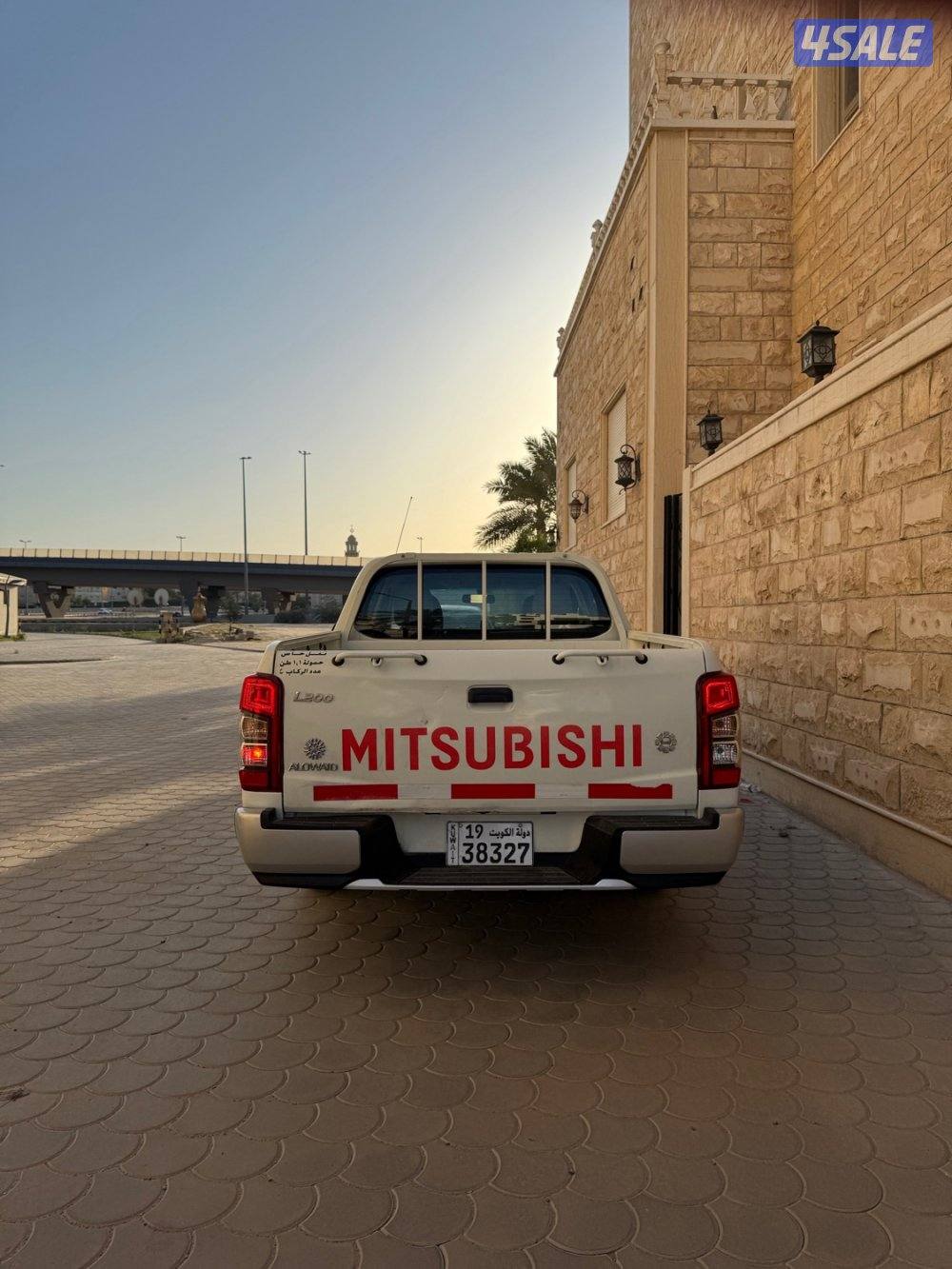 للبيع وانيت موستبيشي4