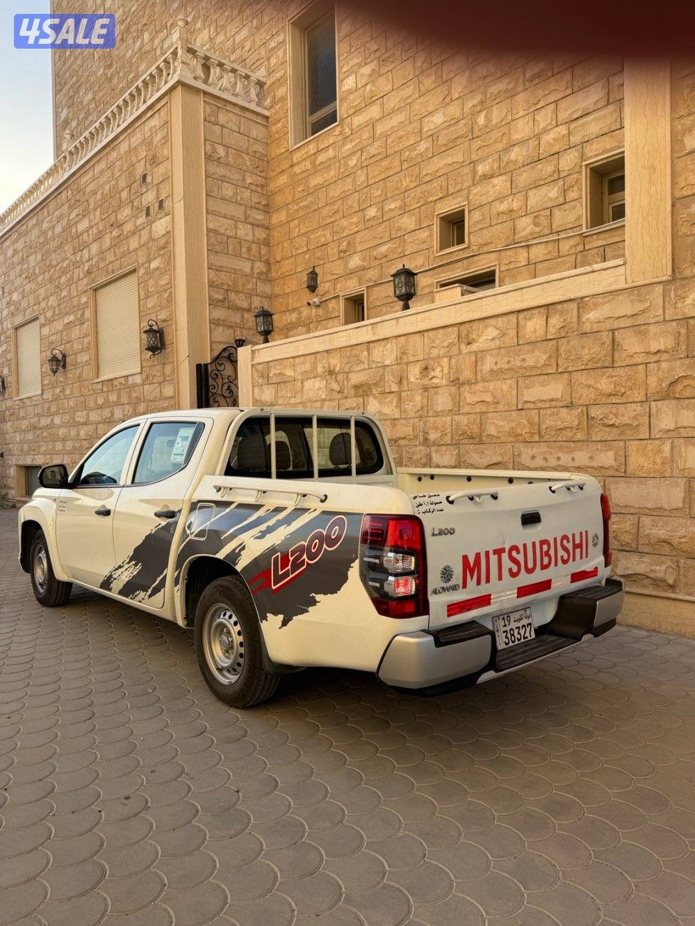 للبيع وانيت موستبيشي3